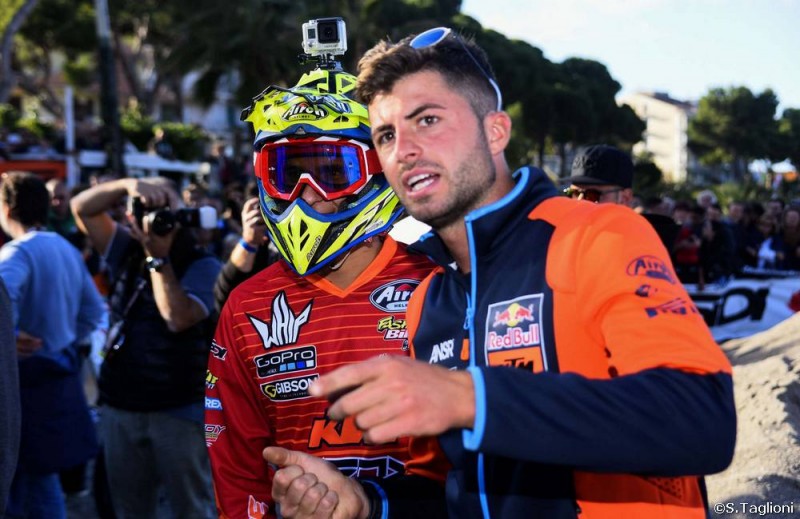 Motocross: A Riola Sardo parte la sfida Cairoli vs Herlings>