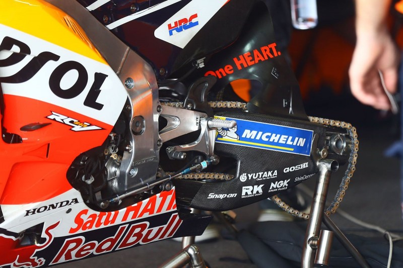 MotoGP Thai Test: Honda prova il forcellone in carbonio!>