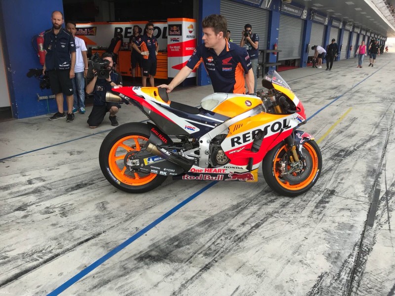 MotoGP Thai Test: Honda prova il forcellone in carbonio!>