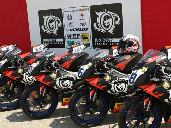 Aprilia JGP Racing Dream con il Settore Tecnico FMI