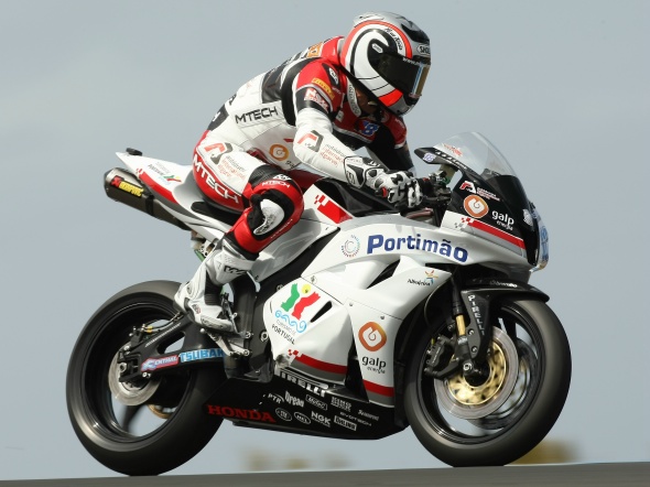 Supersport Phillip Island: Miguel Praia cade in gara