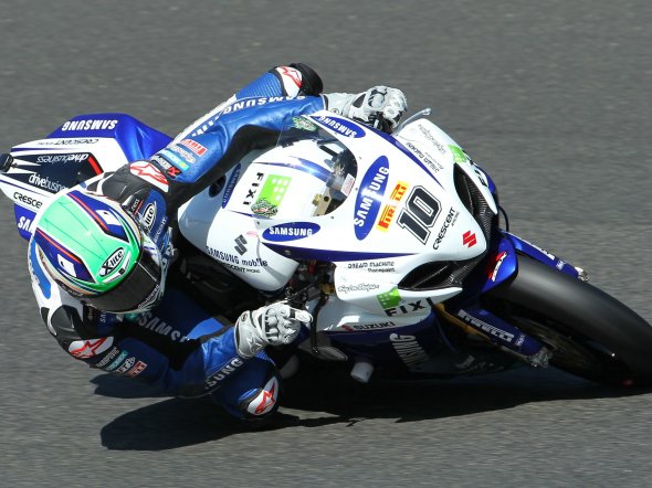 BSB Croft Gara 1: sorprendente vittoria di Jon Kirkham