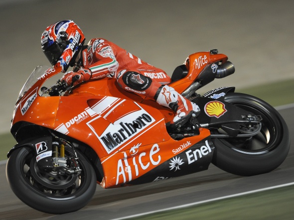 MotoGP Losail Qualifiche: pole per Casey Stoner, secondo Rossi