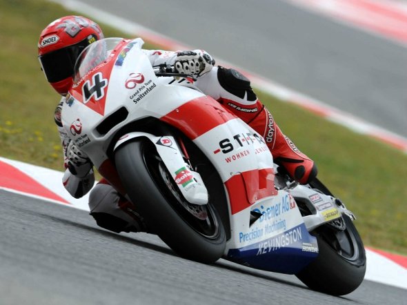Moto2 Silverstone Prove Libere 2: Krummenacher in testa