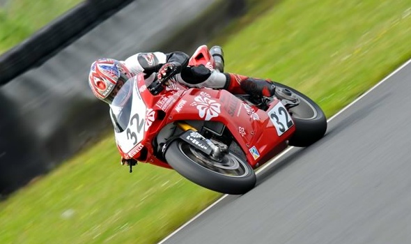 FSBK: la sfortuna del pilota Ducati, Thomas Metro