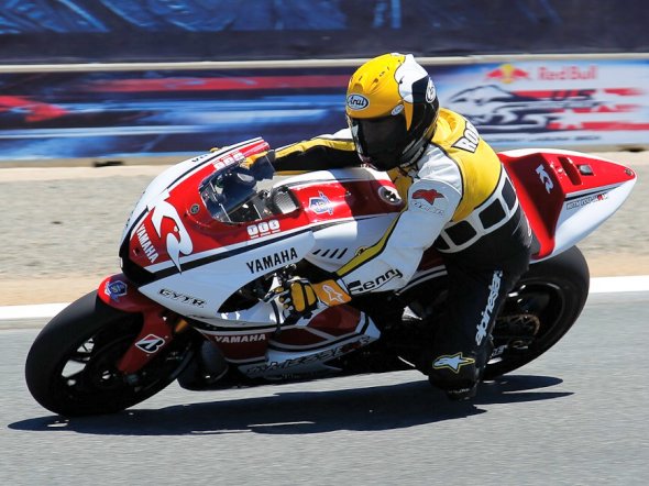 MotoGP: festa Yamaha a Laguna Seca con 8 campionissimi