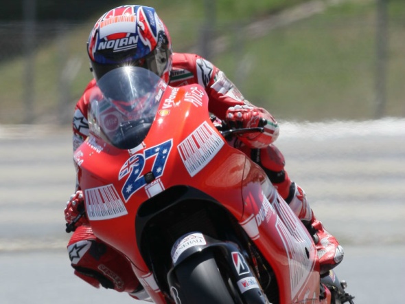 MotoGP Barcellona: Stoner “Caduto per troppa prudenza!”