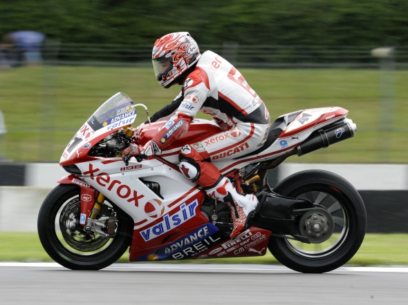 Superbike: Noriyuki Haga potrebbe recuperare per Brno