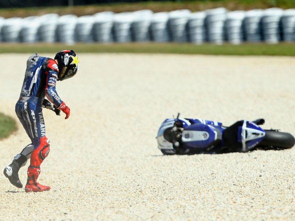 MotoGP: Jorge Lorenzo sarà operato nelle prossime ore