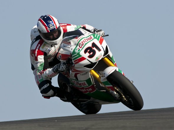 IDM Superbike: Karl Muggeridge programma la stagione 2012