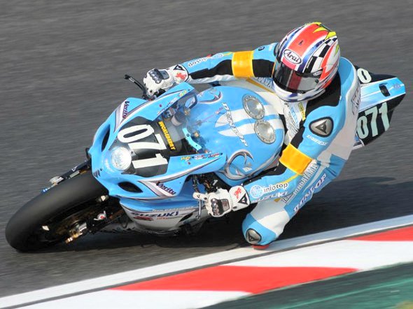 8h Suzuka: BMW balza in testa nelle seconde libere, caduta per Kevin Schwantz