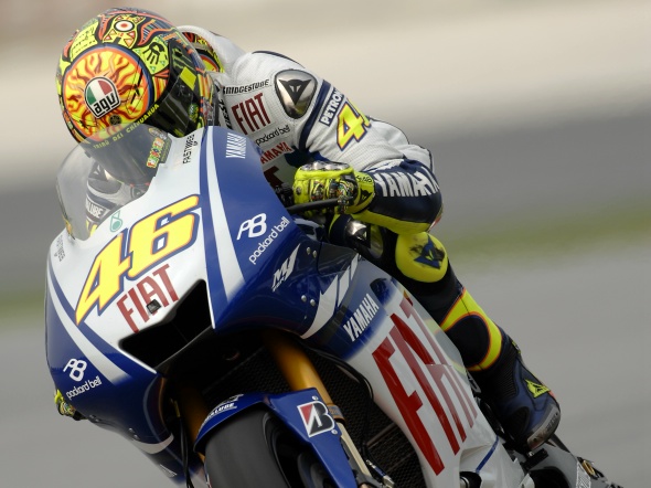 MotoGP: diluvio a Sepang, partenza di gara posticipata