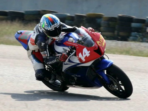 Moto2: manca la moto? I piloti si allenano con la Supersport
