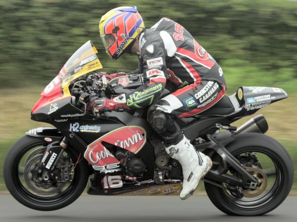 Mid Antrim 150: 5 su 5 per Ryan Farquhar, assenti gli altri “big” dell’Irish Road Racing