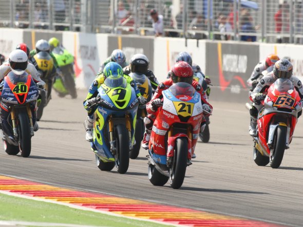 CEV Moto2: si anima il campionato, in 5 per il titolo