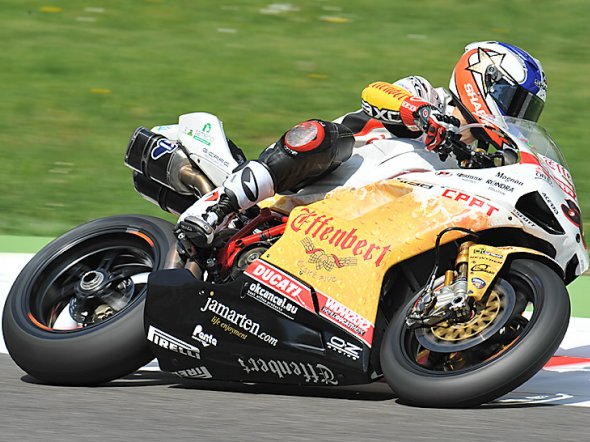 Superbike: Sylvain Guintoli a Silverstone con Ducati PATA