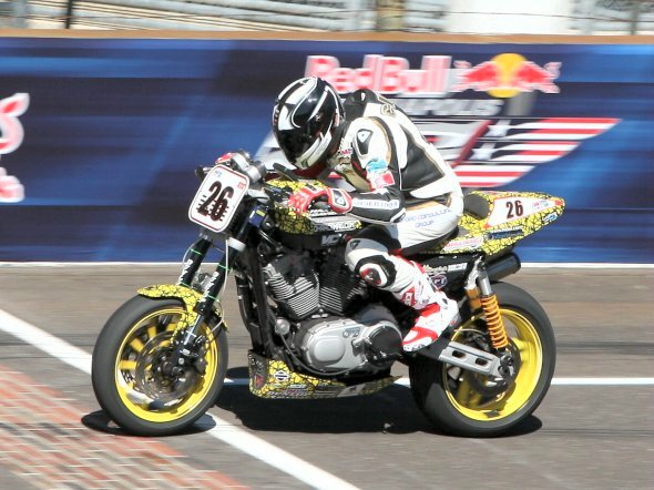 XR1200 Series: le Harley Davidson tornano ad Indianapolis