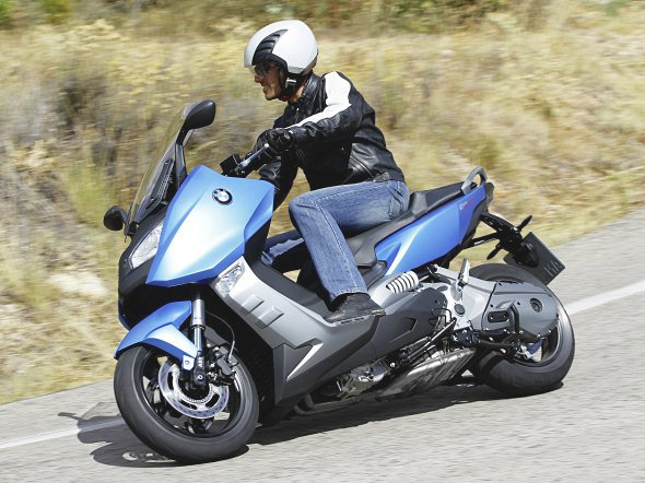 BMW Urban Tour 2012