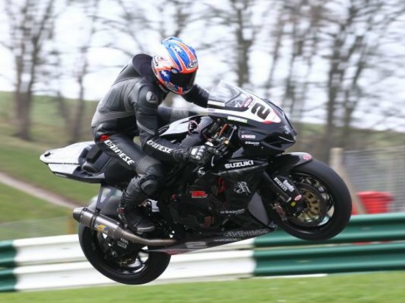 BSB: iniziati i test a Cadwell Park, Brookes già… salta!
