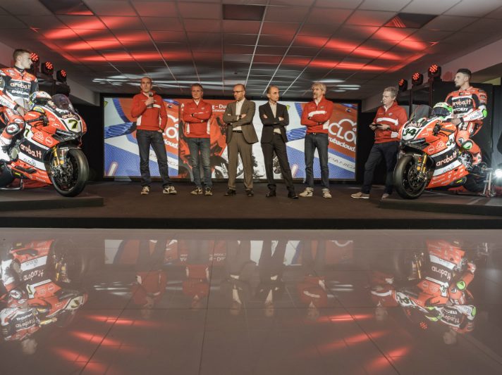 Superbike: Presentato il team Aruba.it Racing Ducati, missione titolo mondiale