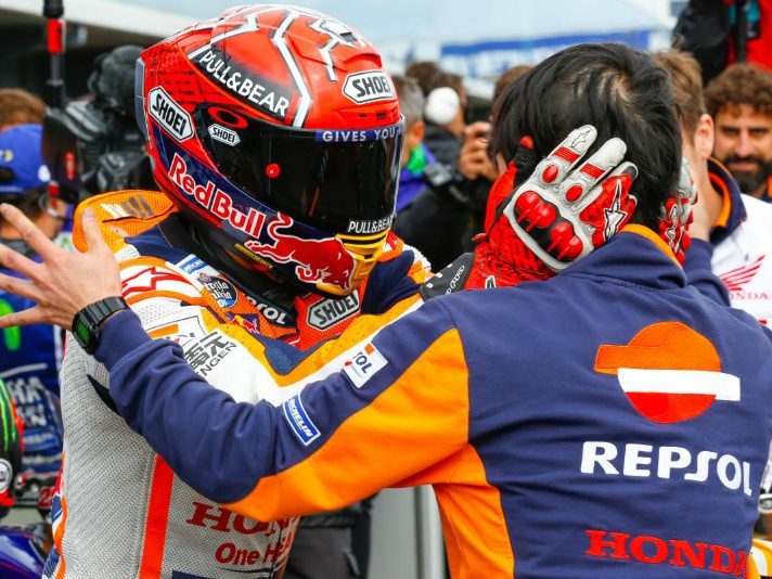 MotoGP Phillip Island: Vittoria di Marc Marquez, Dovizioso solo 13°