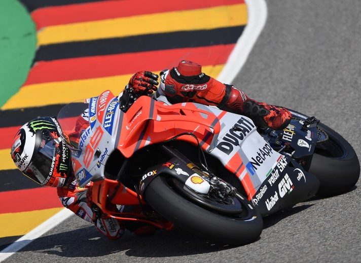 MotoGP, Sachsenring: Jorge Lorenzo fa sul serio, Ducati super