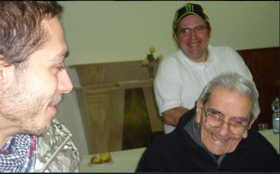 Addio a don Cesare Stefani, il parroco tifoso di Valentino Rossi