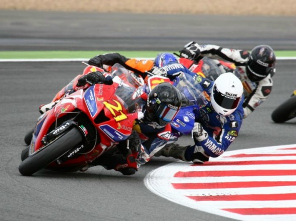 Superstock 600: gara premio per i migliori del Trophée Pirelli