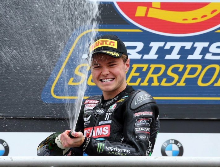Moto2 Tarran Mackenzie in Kiefer Racing al posto di Danny Kent