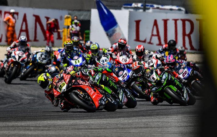 Superbike Donington: tutti gli orari in TV su Sky Sport Arena e TV8 Superbike Donington