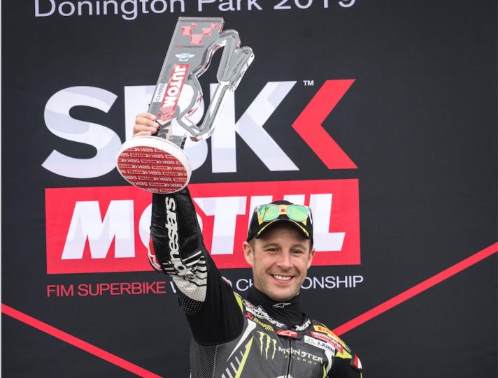 Superbike Donington, Superpole Race: Jonathan Rea vince nel caos Jonathan Rea