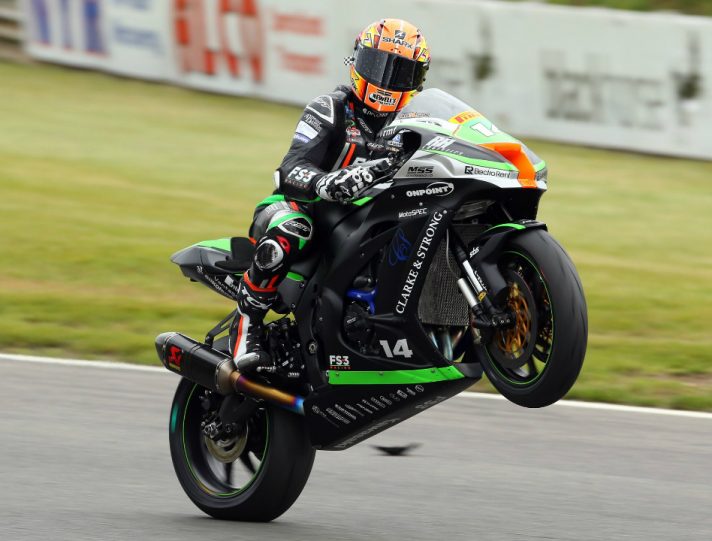 Lee Jackson con FS-3 Kawasaki al via del BSB 2020 Lee Jackson