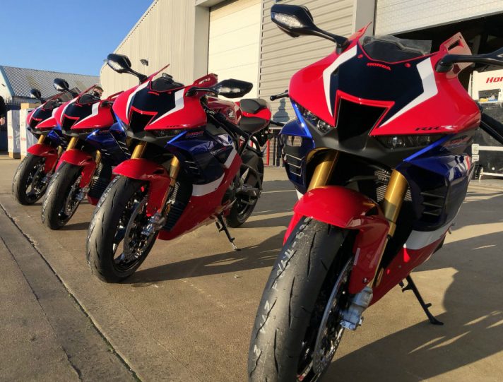 Honda Racing UK per il BSB affila le armi con la nuova CBR Honda Racing UK