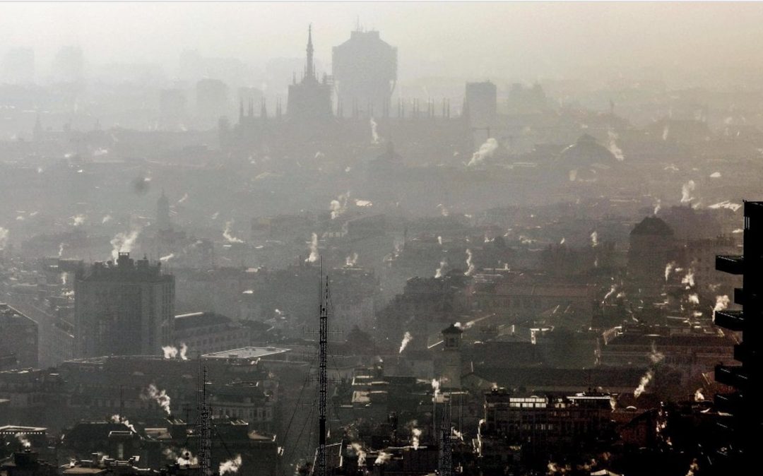 Coronavirus, smog Milano