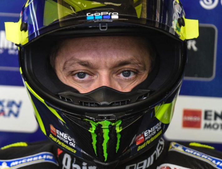 Valentino Rossi in ansia per Luca: “Che c*** di gomme hanno portato?” MotoGP, Valentino Rossi