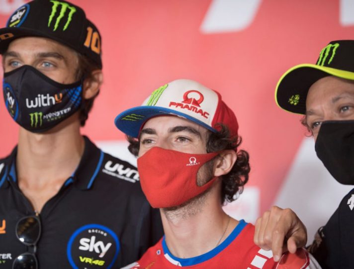 MotoGP, Valentino Rossi con Pecco Bagnaia e Luca Marini