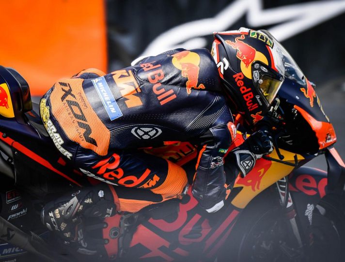 MotoGP Austria: Incredibile Binder, vittoria sotto la pioggia con le slick!