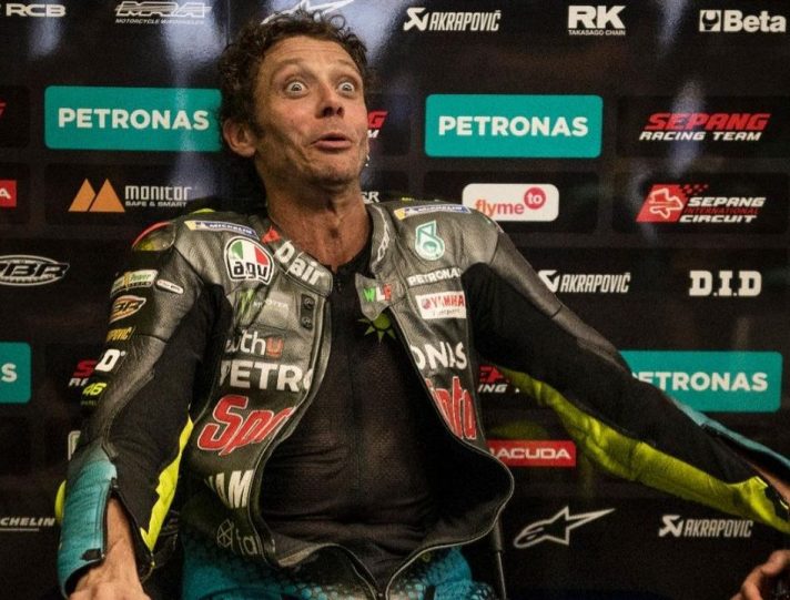 Valentino Rossi: l’omaggio terra-aria per l’eroe della MotoGP MotoGP, Valentino Rossi