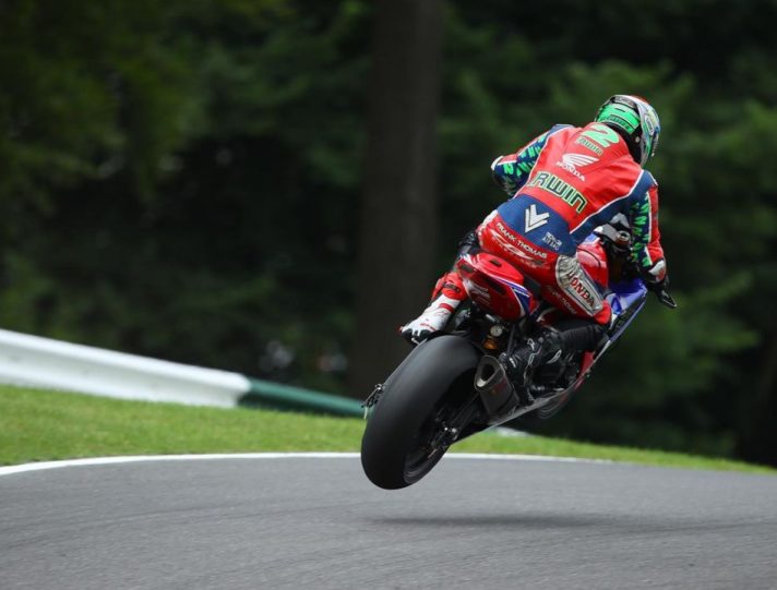 Glenn Irwin riporta la Honda in pole nel British Superbike Superbike