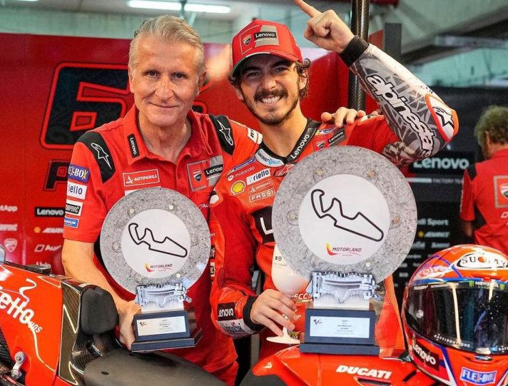 MotoGP, Pecco Bagnaia: “Dobbiamo tutto a Valentino Rossi” MotoGP, Pecco Bagnaia e Paolo Ciabatti