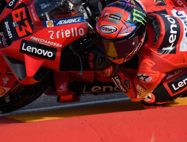 MotoGP, Pecco Bagnaia star Ducati: Jorge Lorenzo lascia lo zampino MotoGP, Pecco Bagnaia