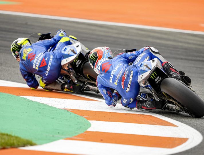 MotoGP, Suzuki riavrà un team manager. “Vicini ad un accordo” mir rins suzuki motogp