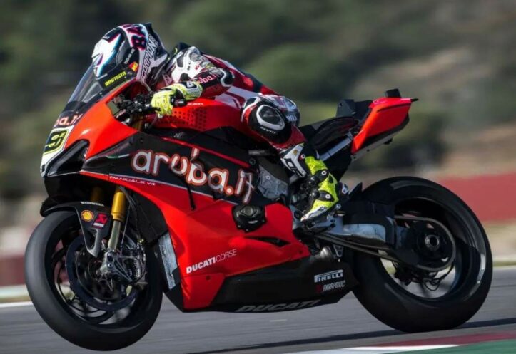 Superbike, Ducati “su misura” per Alvaro Bautista: un serbatoio più stretto SBK, Alvaro Bautista