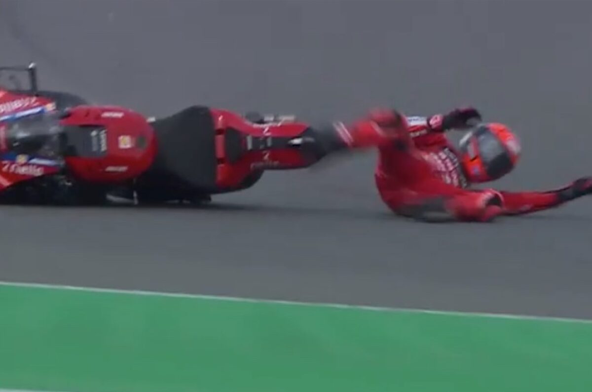 Pecco Bagnaia, caduta