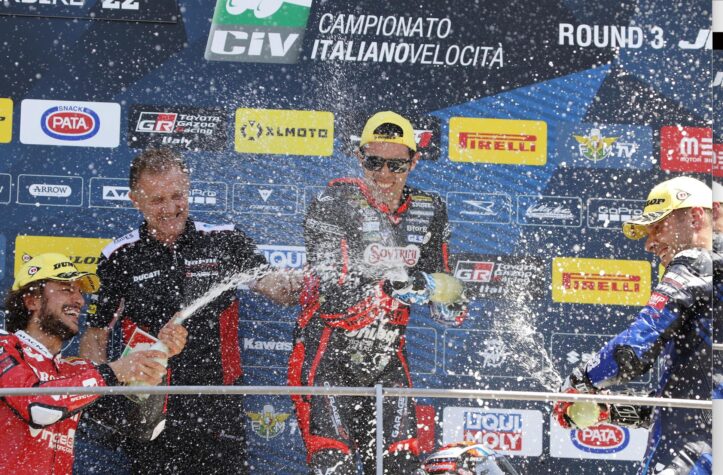 Superbike CIV: Al Mugello Andrea Mantovani fa sudare Michele Pirro Michele Pirro, Superbike
