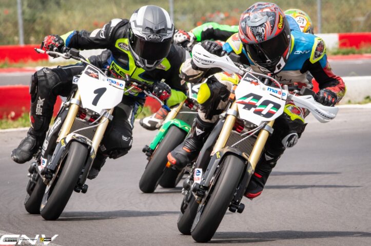 ThunderVolt NK-E: il trofeo ad alto voltaggio ThunderVolt