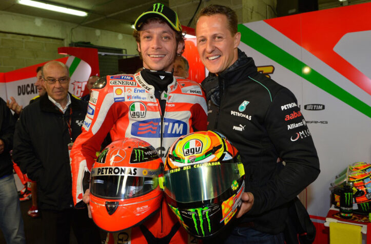 Misano, circuito magico: Michael Schumacher in moto e Valentino Rossi in auto Valentino Rossi; Michael Schumacher