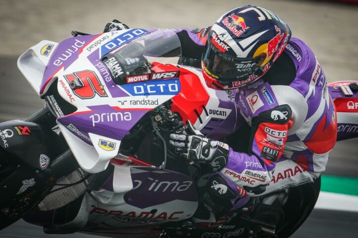 MotoGP Silverstone, Prove 1: Zarco-Bagnaia, top Ducati con cadute Johann Zarco, MotoGP