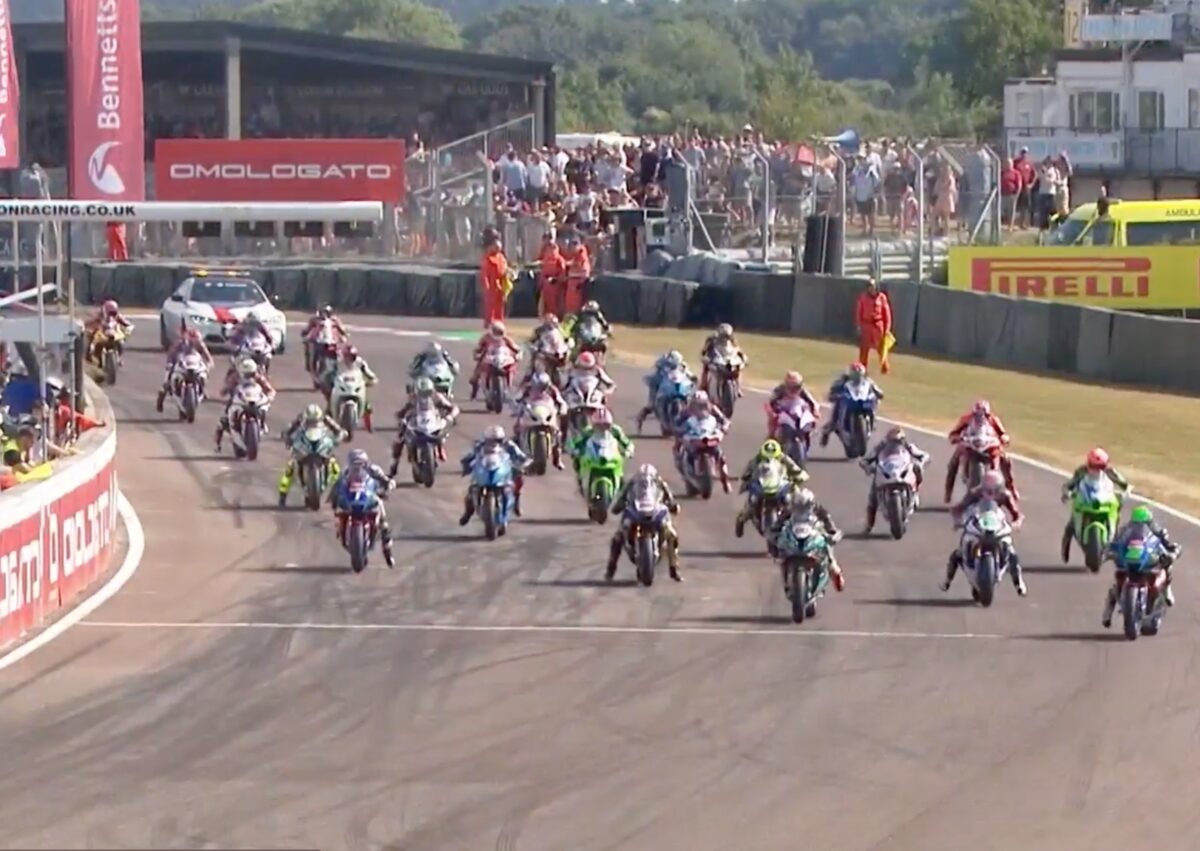 VIDEO British Superbike: Tutto lo show del round 6 a Thruxton British Superbike, BSB