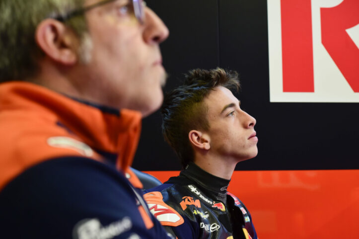 Moto2: Pedro Acosta incrocia le dita, avrà via libera per il rientro? pedro acosta, moto2